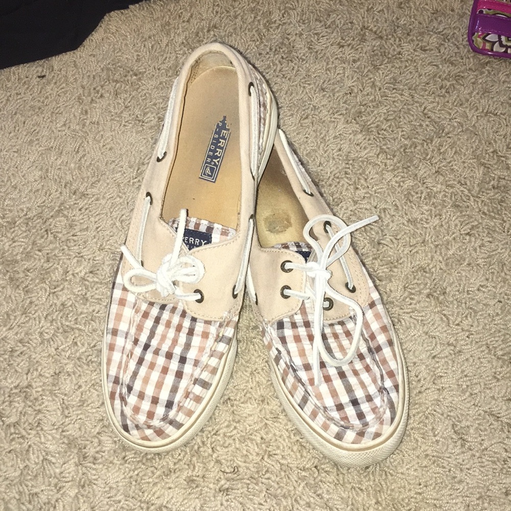 Sperry topsiders